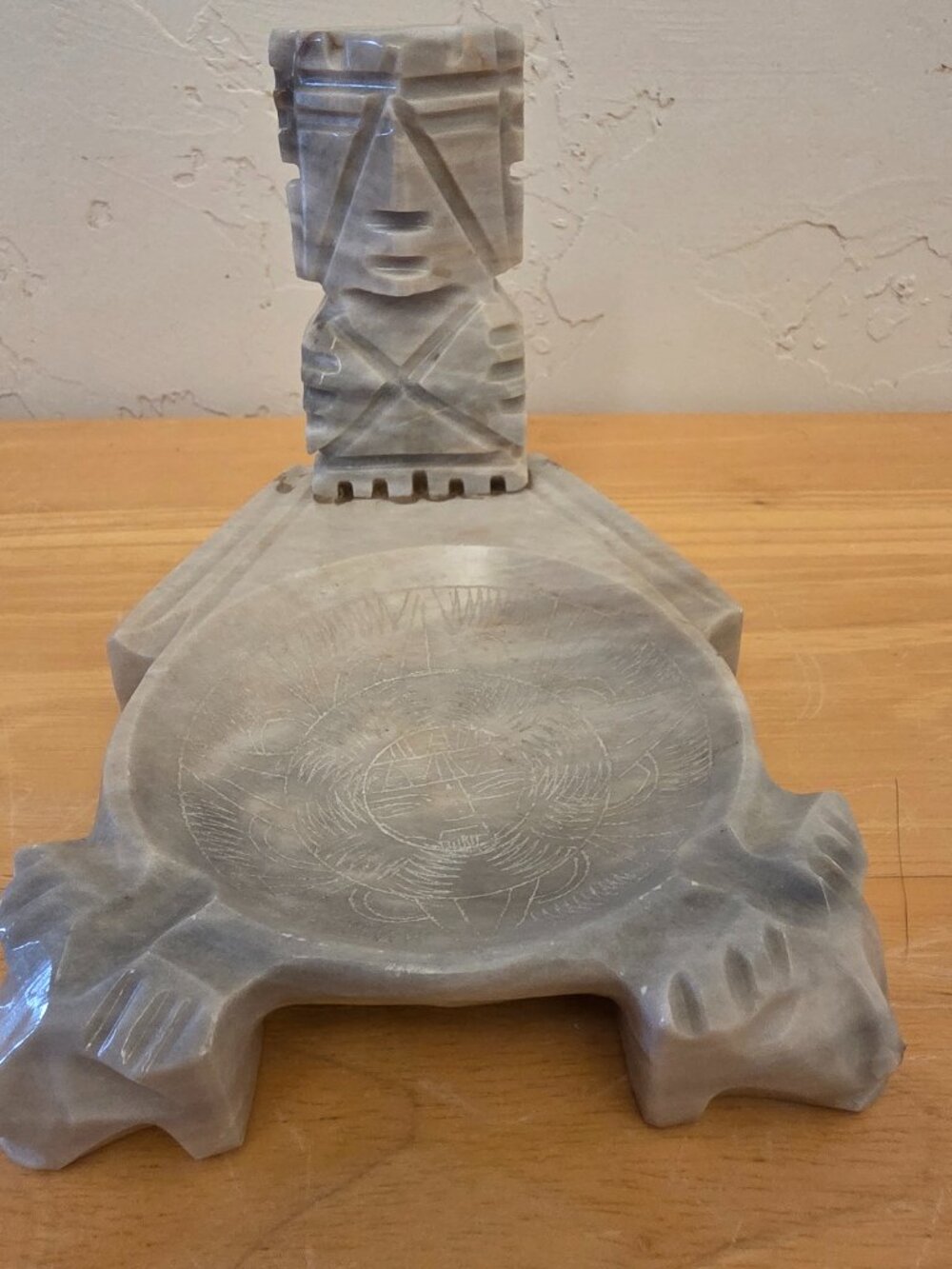 Vintage Natural Stone Marble Carved Tiki Aztec Myan Totem Ashtray/Trinket muffi